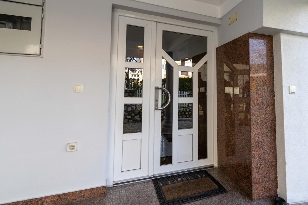 Apartments Arna Visoko Zewnętrze zdjęcie