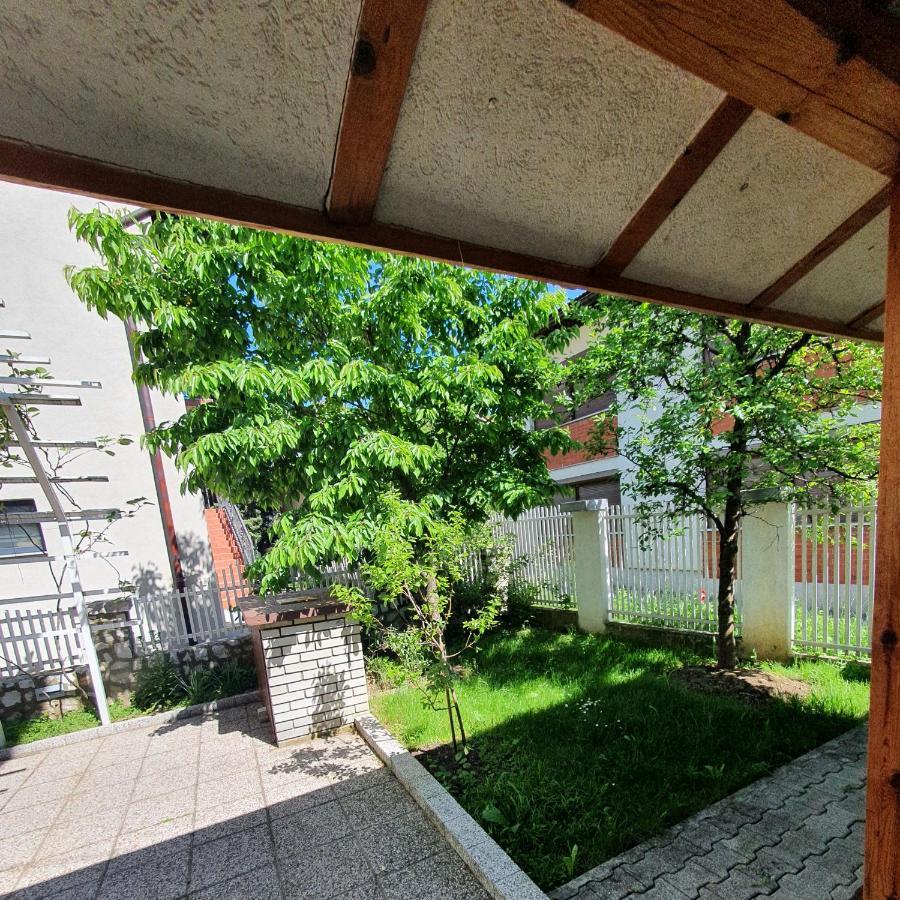 Apartments Arna Visoko Zewnętrze zdjęcie