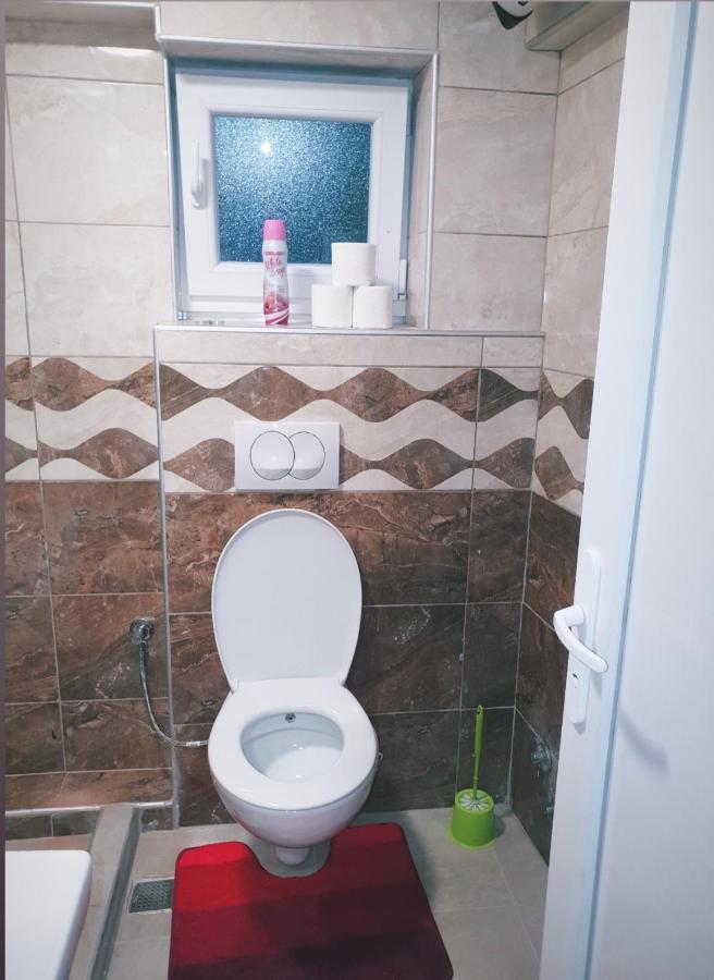 Apartments Arna Visoko Zewnętrze zdjęcie
