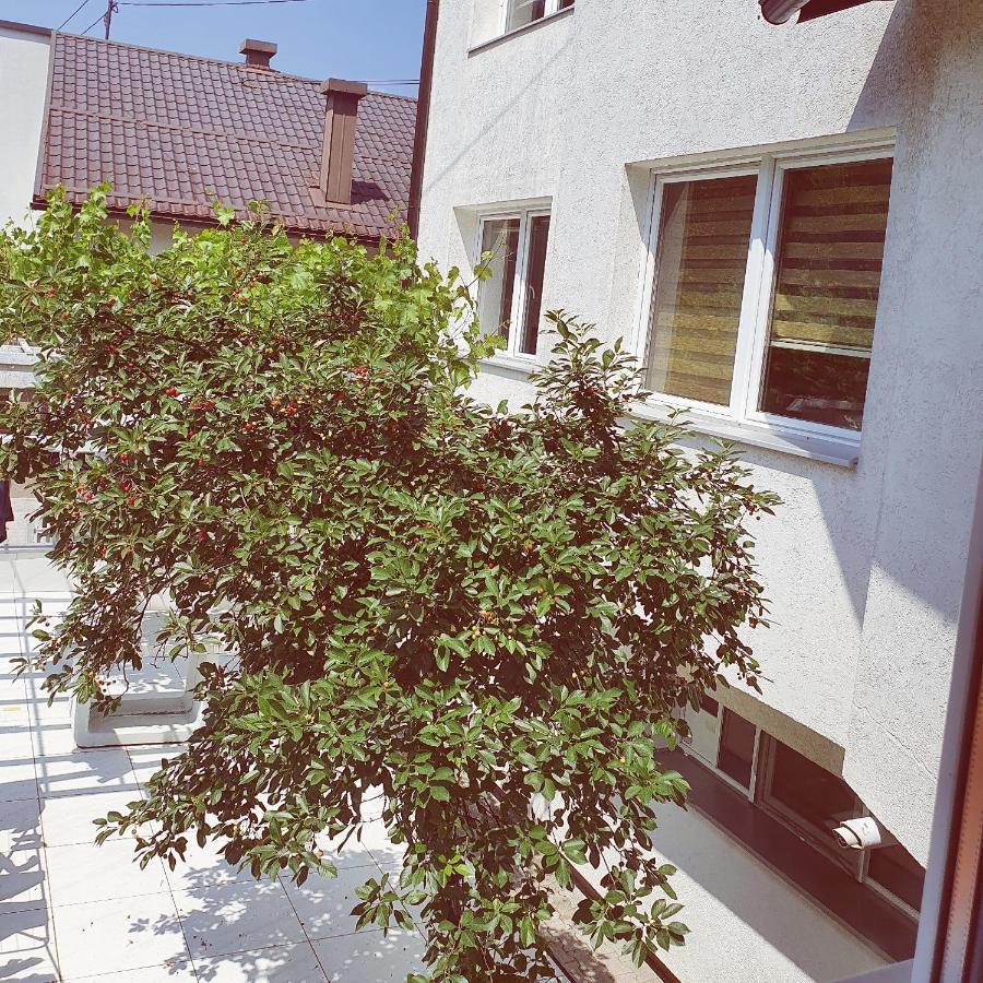 Apartments Arna Visoko Zewnętrze zdjęcie