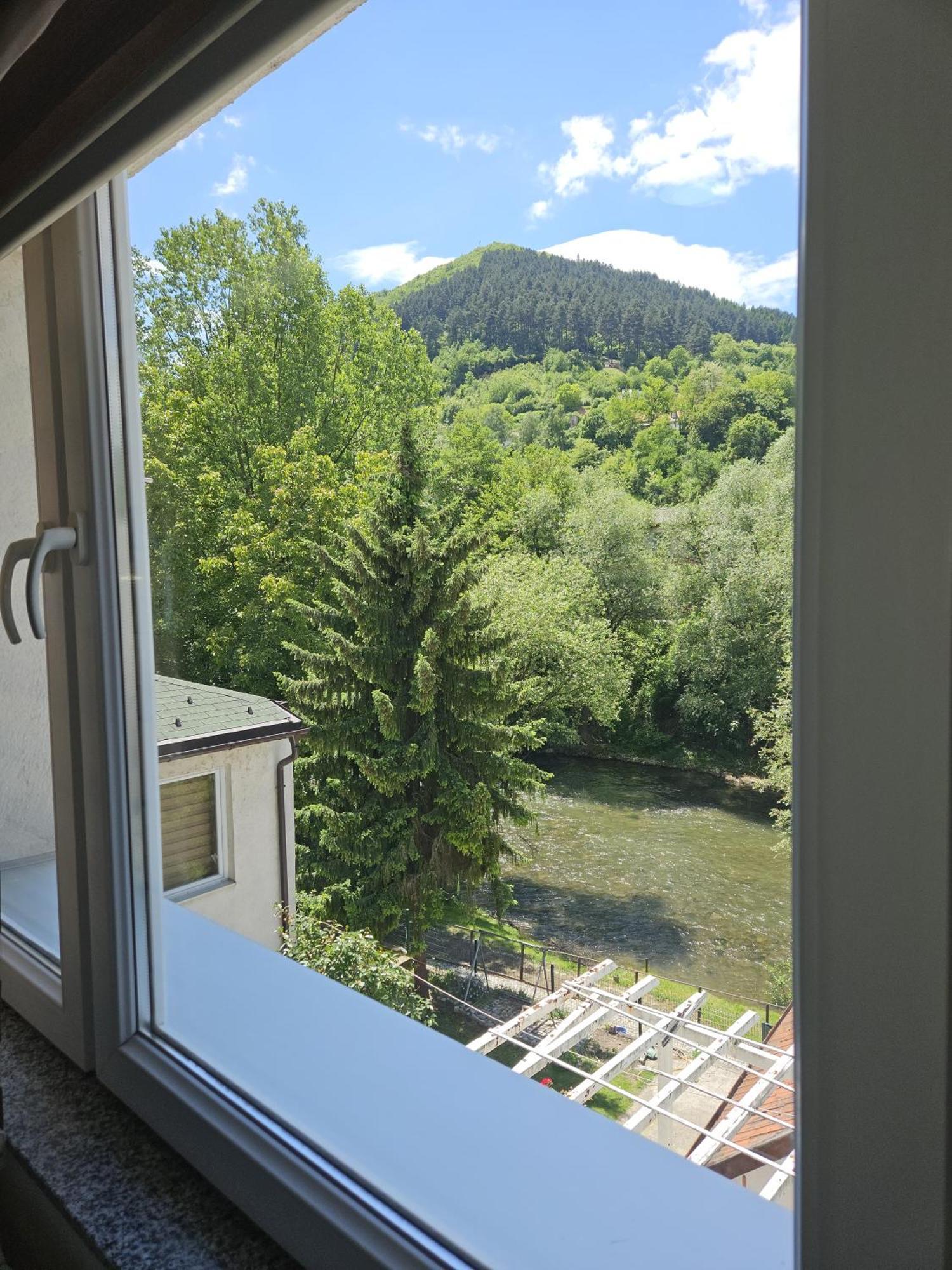 Apartments Arna Visoko Zewnętrze zdjęcie
